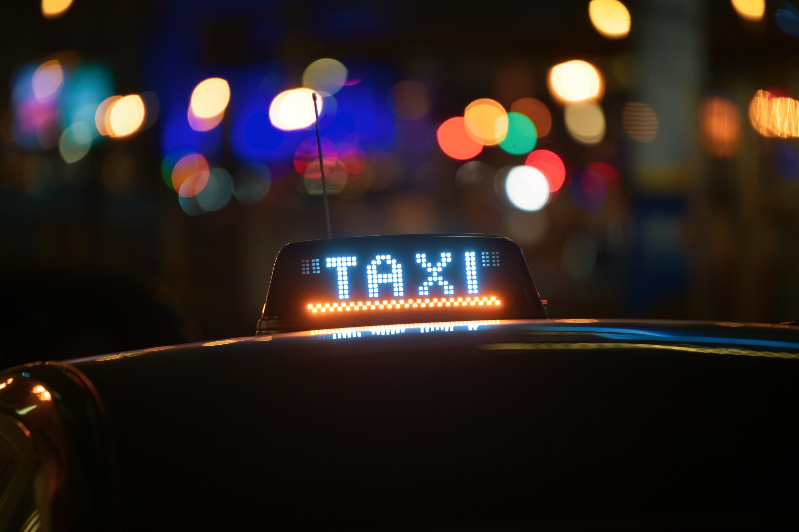 Easytaxibelgium airport taxi and package delivery